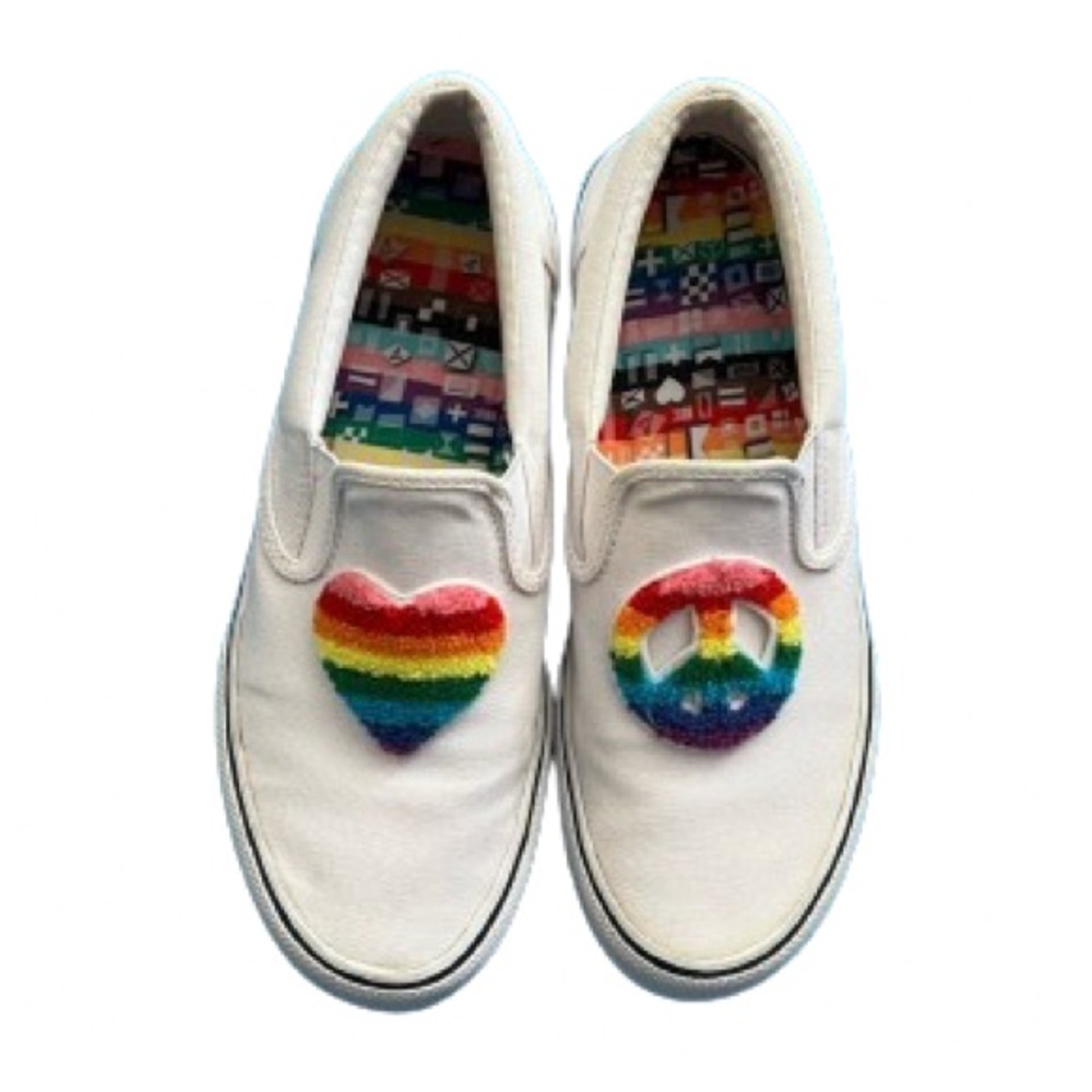 SPERRY‎ UNISEX STRIPER II SLIPON PRIDE CASUAL SNEAKERS SIZE MENS 7 WOMENS 8.5